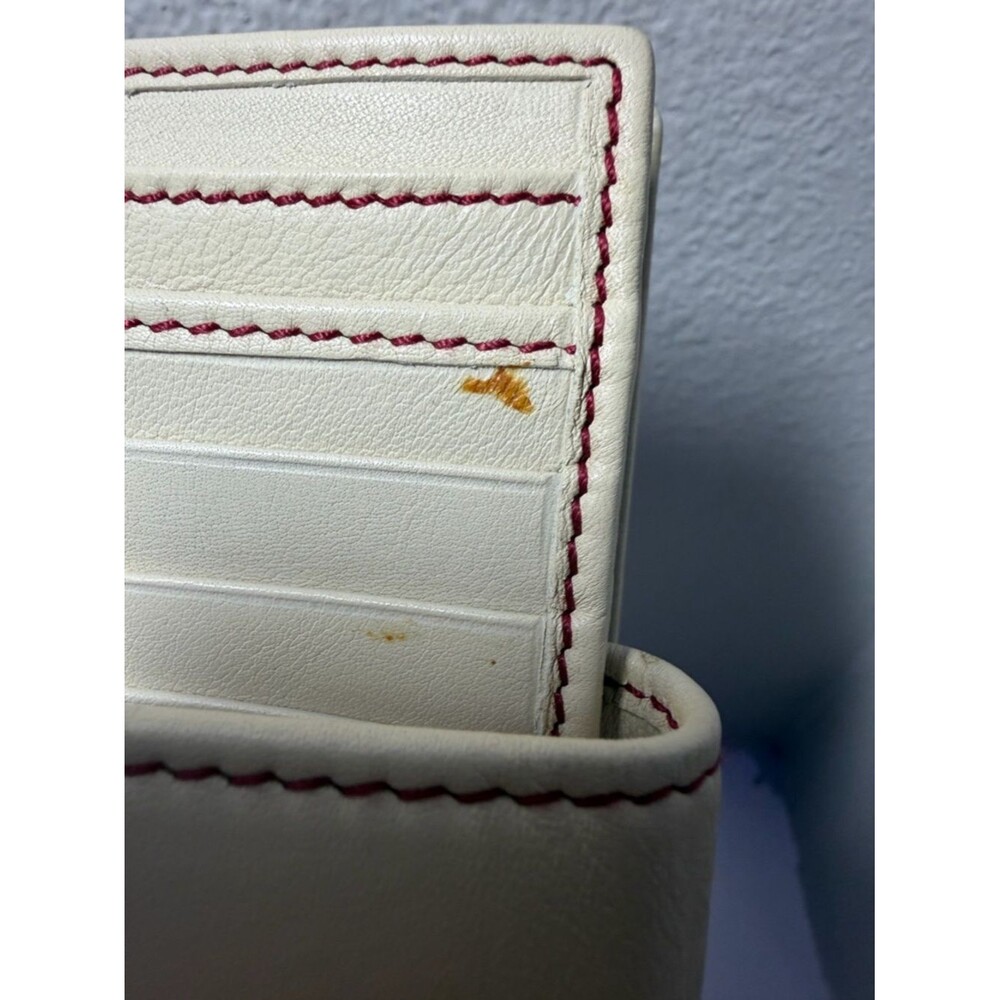 Gucci Raspberry Canvas Wallet with Cream Trim and Script Logo - Picture 12 of 16